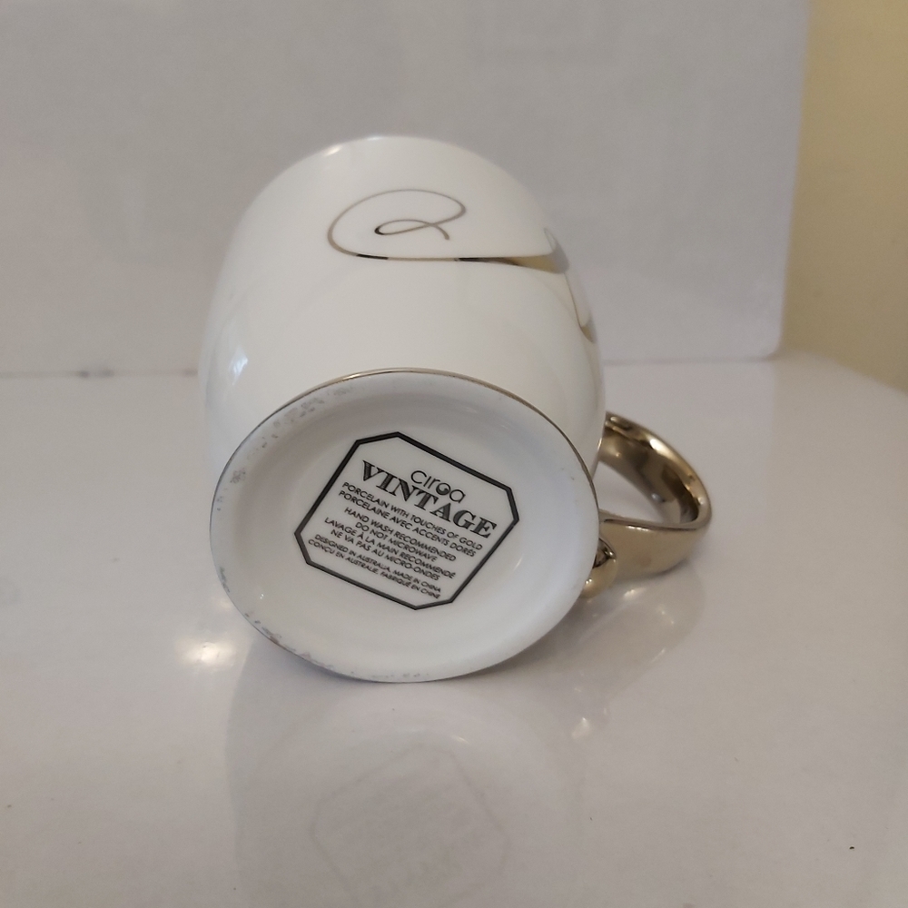 Ciroa Mug - Picture 7 of 7